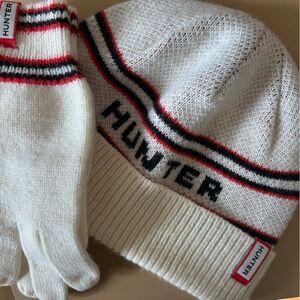 Hunter Hat and Glove Set